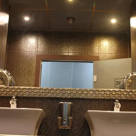 Hotel Vrazhdebna