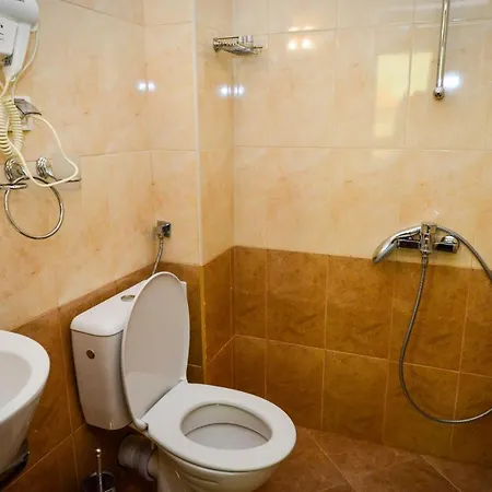 Hotel Vrazhdebna