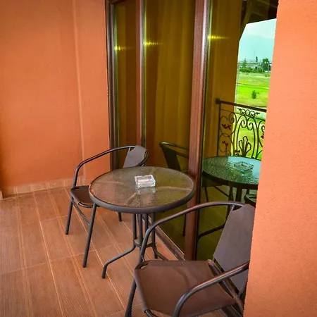 Hotell Vrazhdebna